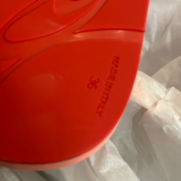 Christian Louboutin loubi flip Donna spike drag neon thong sandals sz 36 flat - Picture 9 of 11